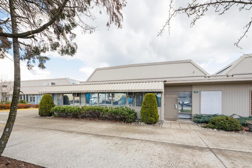 More Photos Of 638-706 Derwent Way, Delta Warehouse For Lease