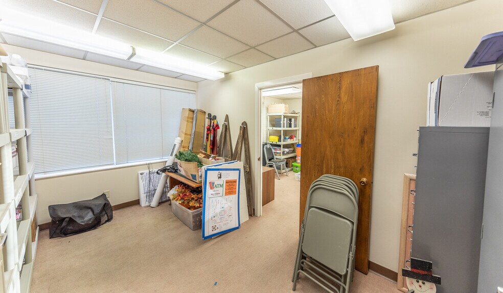 More Photos Of 5 Briercroft Office Park, Lubbock Office For Sale