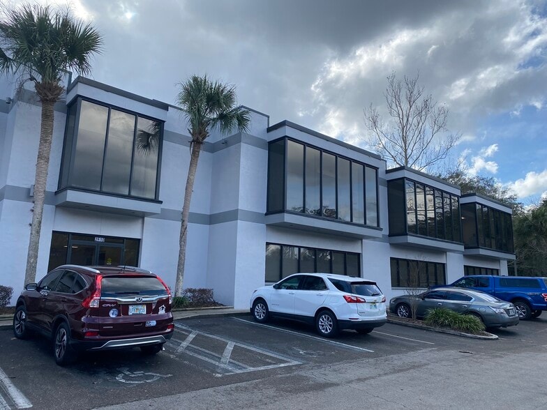 More Photos Of 2610 NW 43rd St, Gainesville Office For Lease