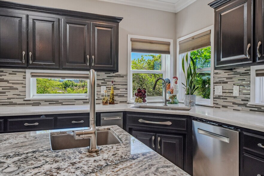 More Photos Of 10786 Shenandoah Rd, Plymouth Winery Vineyard For Sale
