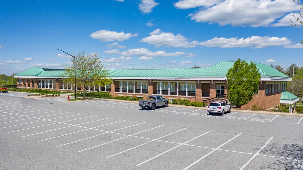 More Photos Of 10 Fila Way, Sparks Office For Lease