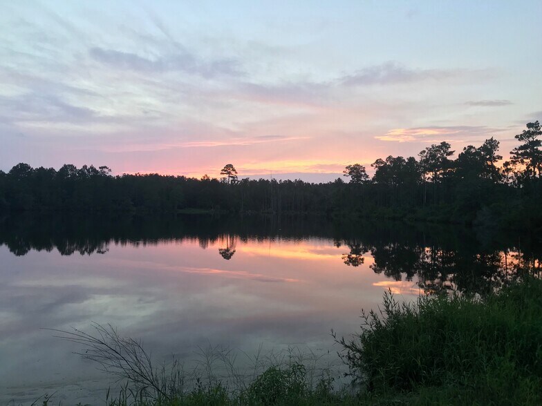 More Photos Of 0 Red Feather Dr, Seminole Land For Sale