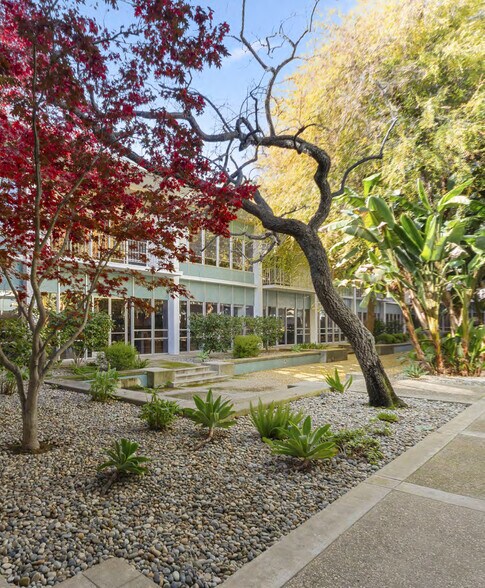 More Photos Of 3100 Hansen Way, Palo Alto Office For Lease