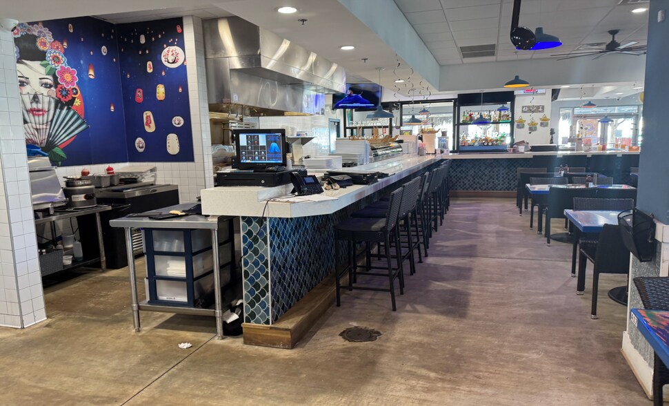 More Photos Of 3302 Shaver St, Pasadena Restaurant For Sale