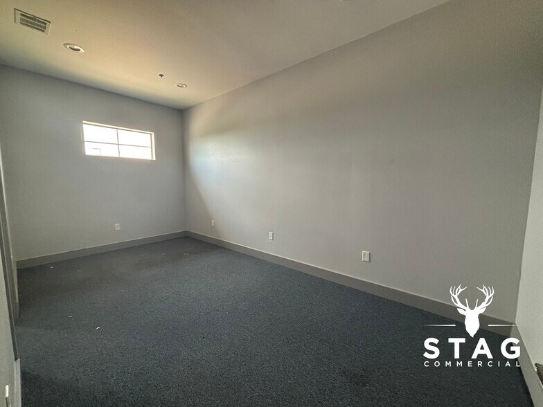 More Photos Of 8800 US Highway 380, Cross Roads Medical For Lease