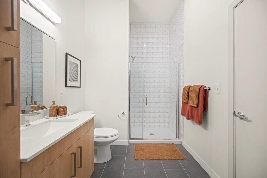 More Photos Of 2 Los Angeles St, Newton Apartments For Lease