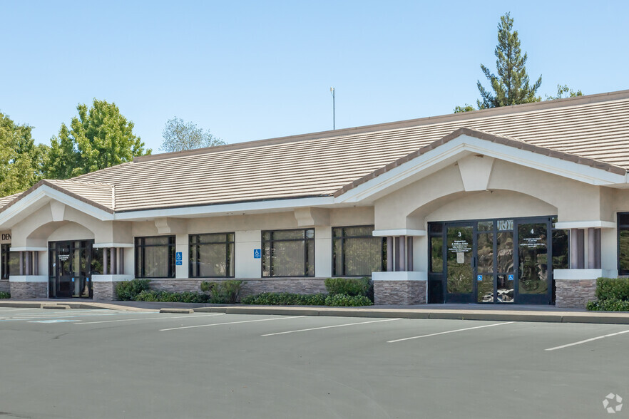 Primary Photo Of 1190 Suncast Ln, El Dorado Hills Office For Lease