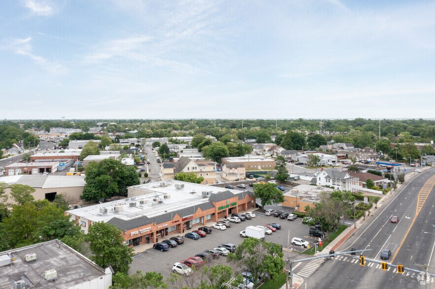 More Photos Of 349-355 Broadway, Amityville General Retail For Sale