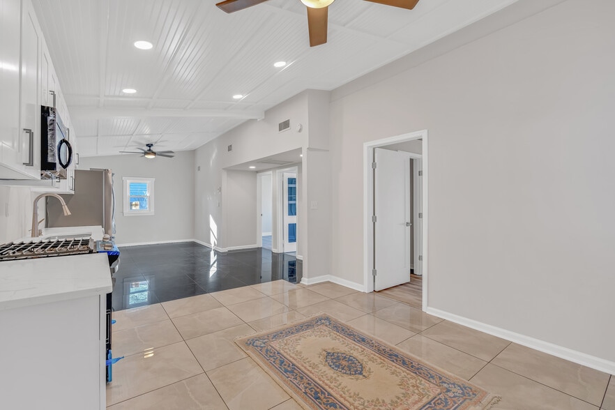 More Photos Of , Marietta Unknown For Sale