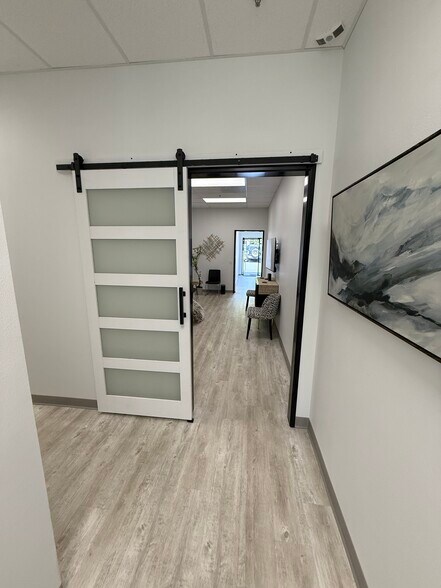 More Photos Of 1156 Suncast Ln, El Dorado Hills Medical For Lease