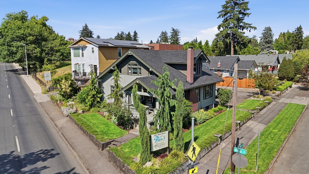 More Photos Of 2901 Main St, Vancouver Office For Sale