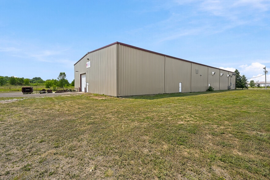 More Photos Of 16658 11th St NE, Little Falls Warehouse For Sale
