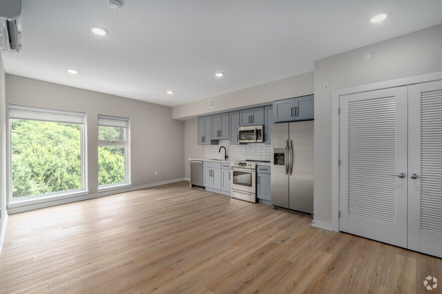 More Photos Of 3515 Midvale Ave, Philadelphia Apartments For Lease