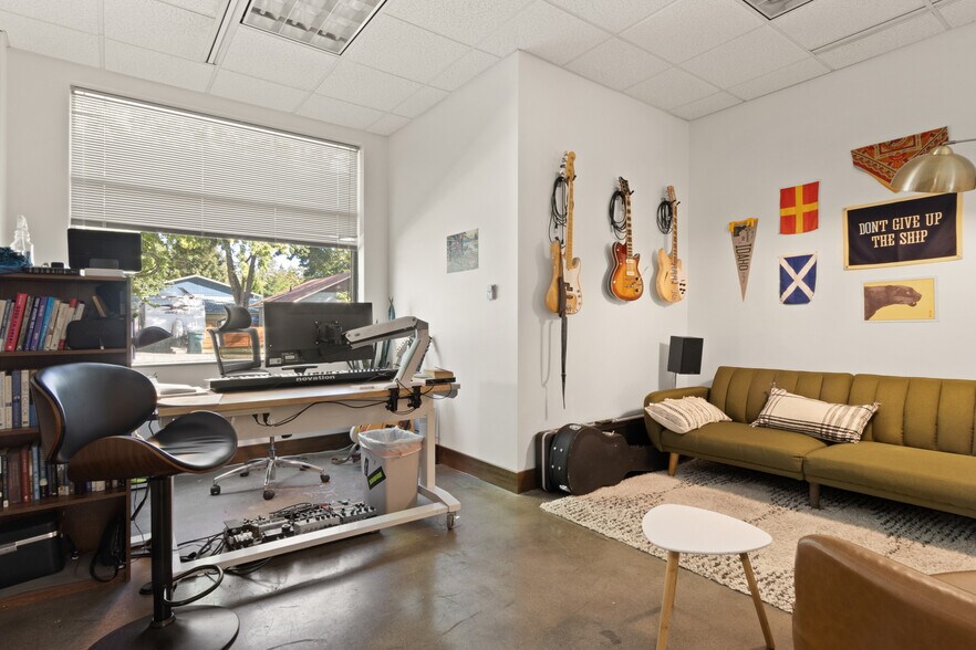 More Photos Of 623 E Wallace Ave, Coeur d'Alene Office For Sale