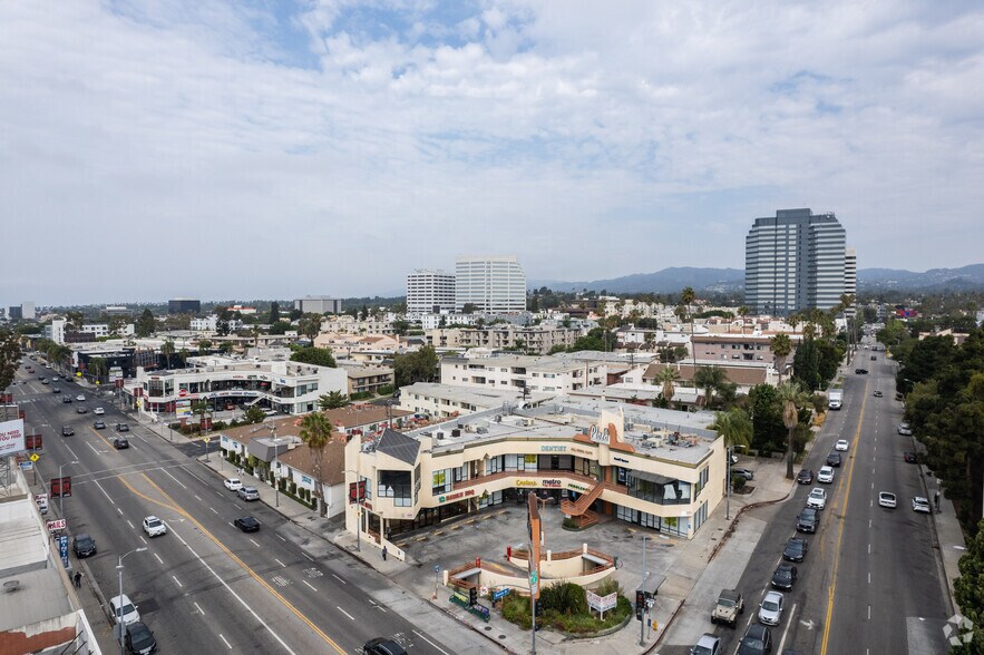 More Photos Of 12101-12117 Santa Monica Blvd, Los Angeles Unknown For Lease