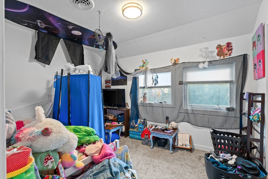 More Photos Of 105 Arcade, Lexington Apartments For Sale