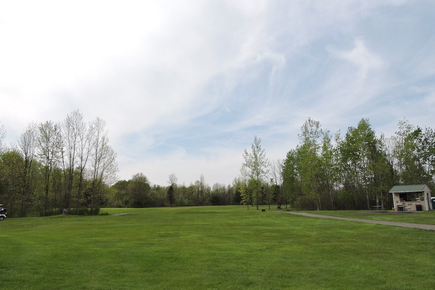 More Photos Of 6722 State Route 31, Cicero Golf Course Driving Range For Sale