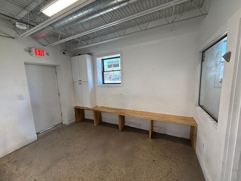 More Photos Of 99 Massachusetts Ave, Arlington Loft Creative Space For Lease