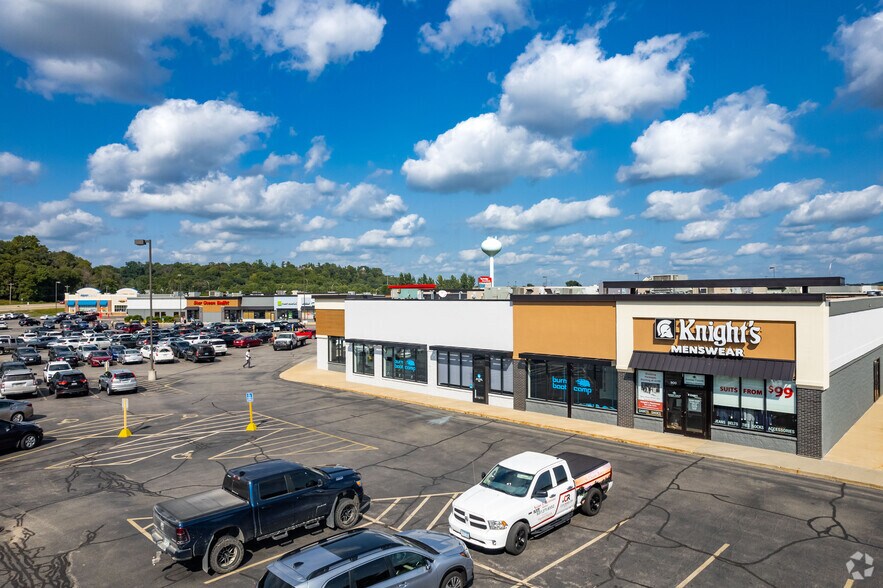 More Photos Of 1290-1300 Salem Rd SW, Rochester General Retail For Lease
