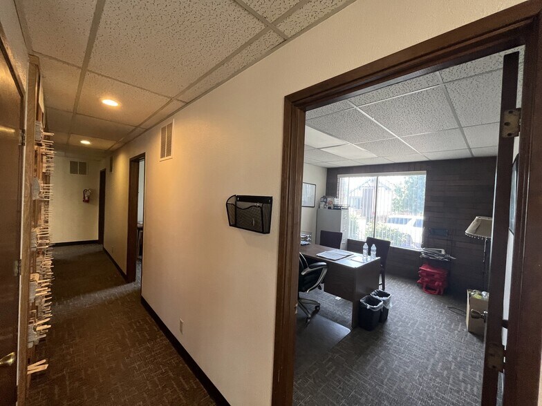 More Photos Of 333 E Main St, Hermiston Office Residential For Sale