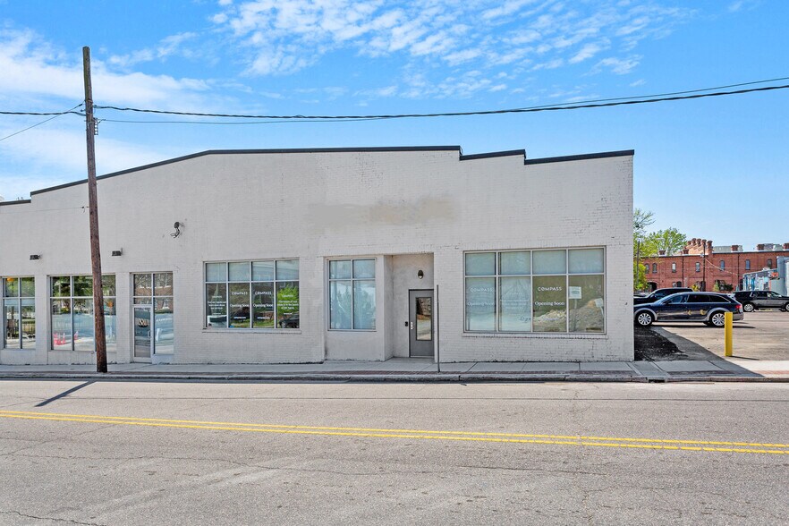 More Photos Of 125 N Gregson St, Durham General Retail For Lease