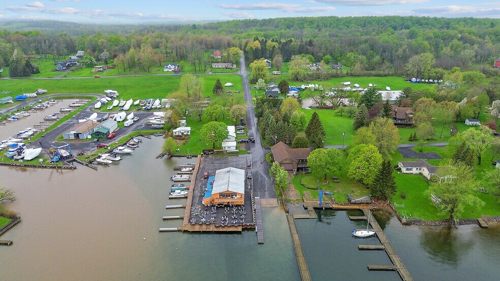 More Photos Of 356 King St, Fair Haven Marina For Sale