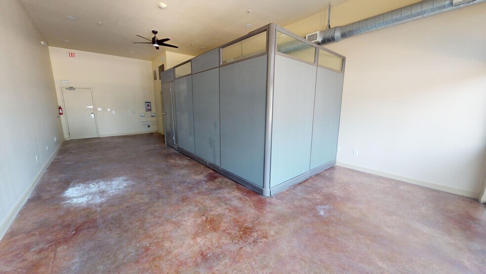 More Photos Of 2931 E 12th St, Austin Apartments For Sale