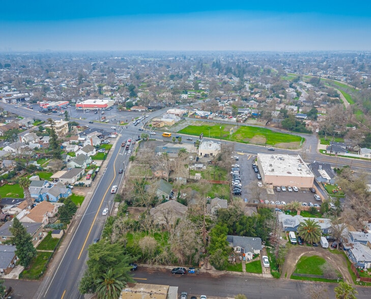 More Photos Of 1535 Arcade Blvd, Sacramento Multifamily For Sale