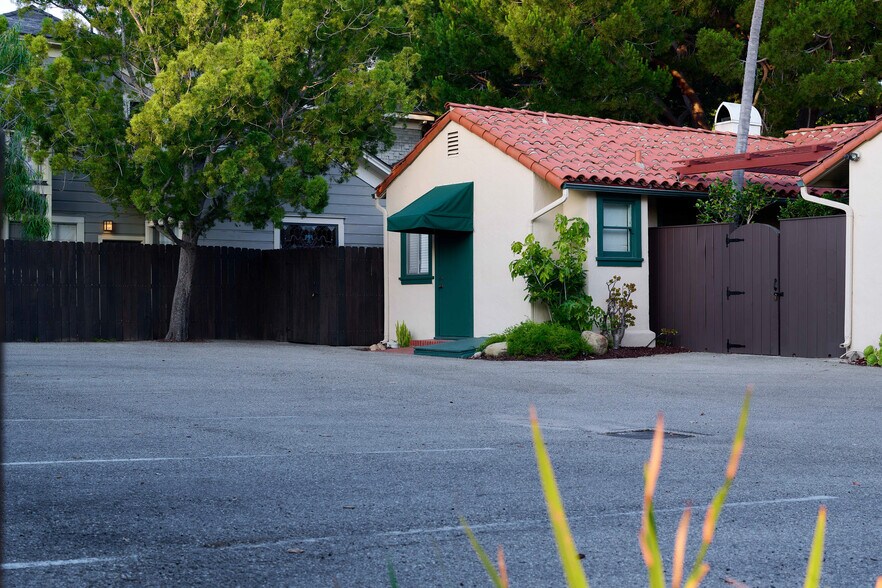 More Photos Of 1500 Anacapa St, Santa Barbara Specialty For Sale