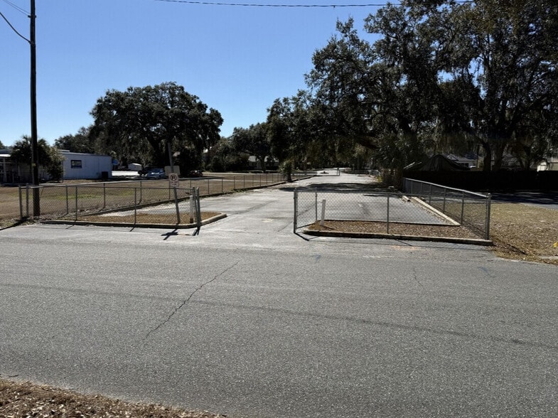 More Photos Of 2508 Westside Dr, Leesburg Religious Facility For Sale