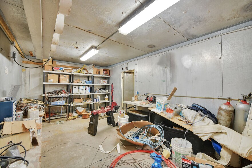 More Photos Of 228 N 2nd St, Fernandina Beach Warehouse For Sale