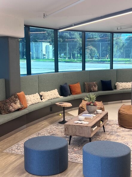 More Photos Of 10281 W Pico Blvd, Los Angeles Office For Lease