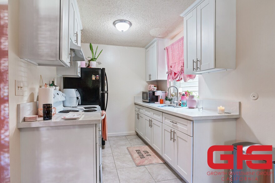 More Photos Of 820 N Raymond Ave, Pasadena Apartments For Sale