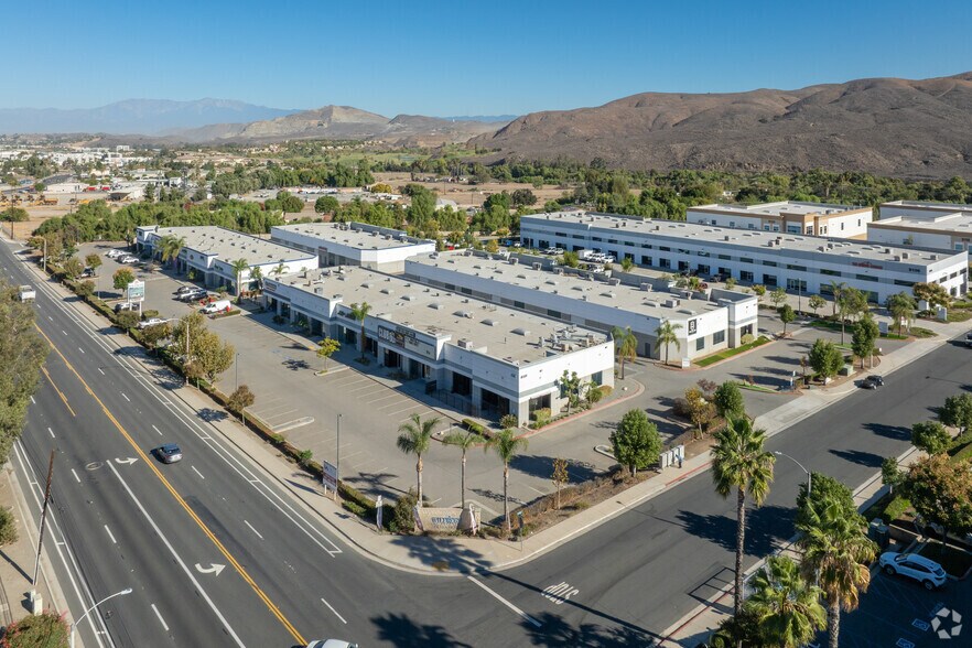 More Photos Of 9022 Pulsar Ct, Corona Light Distribution For Lease