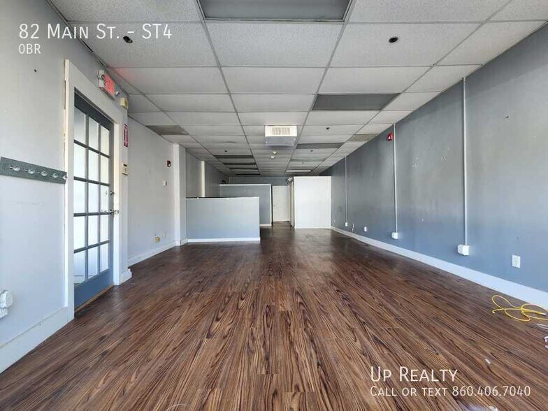 More Photos Of 82 Main St, East Hampton Apartments For Lease