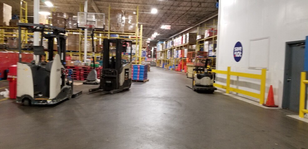 More Photos Of 7595 Industrial Hwy, Macon-Bibb Refrigeration Cold Storage For Lease