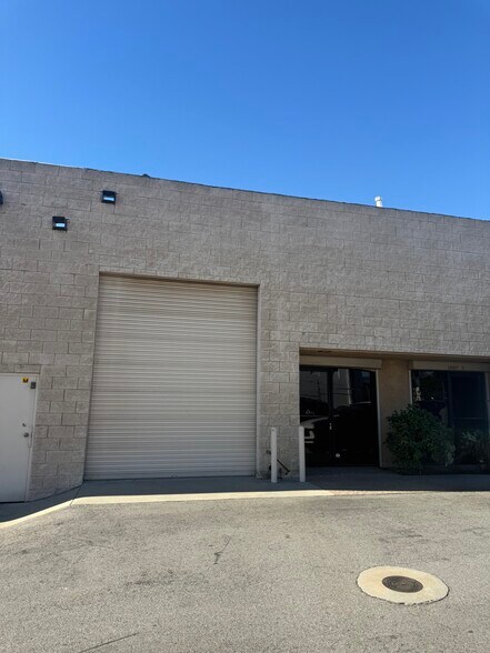 More Photos Of 12734 Branford St, Pacoima Warehouse For Sale