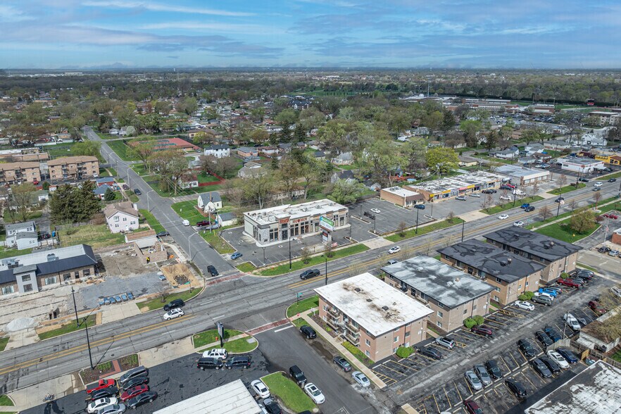 More Photos Of 11640 S Pulaski Rd, Alsip Restaurant For Sale