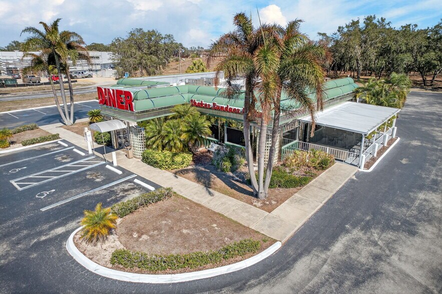 More Photos Of 4040 US Highway 27 S, Sebring Restaurant For Sale