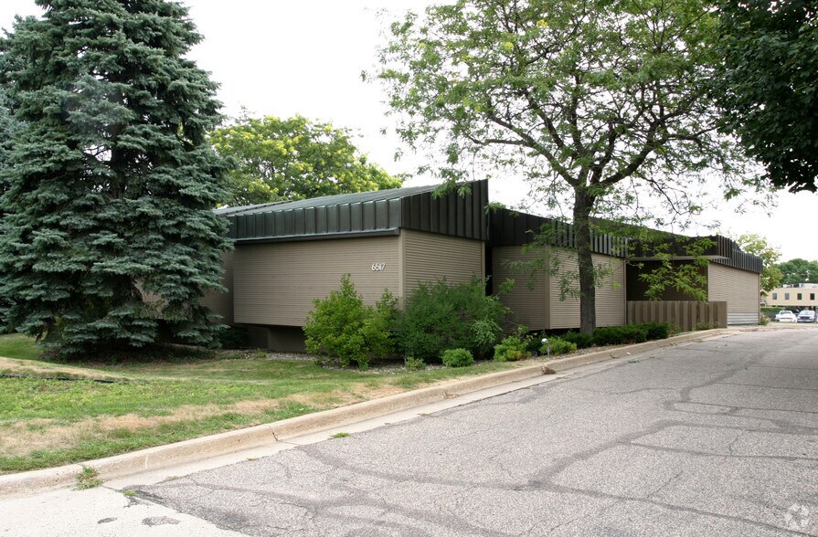 More Photos Of 6517 S Drew Ave, Edina Medical For Lease