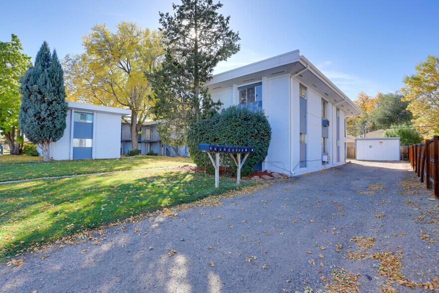 More Photos Of 1045 Balsam St, Lakewood Apartments For Sale