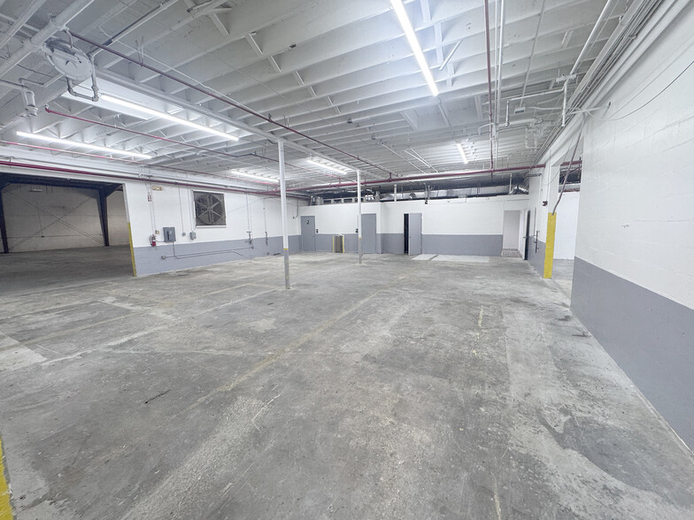More Photos Of 2610 Orange Ave, Fort Pierce Warehouse For Sale