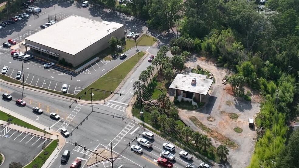 More Photos Of 6653 Church St, Riverdale Freestanding For Sale