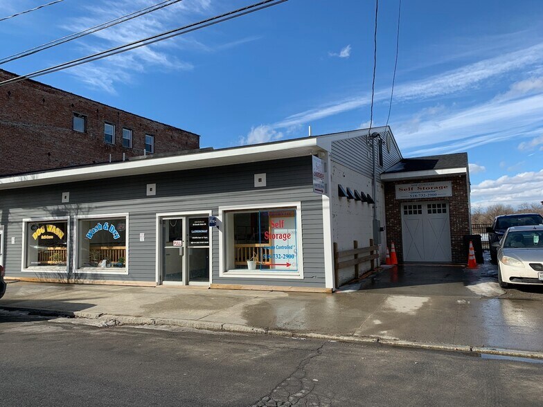 More Photos Of 50 S Main St, Castleton On Hudson Storefront For Sale