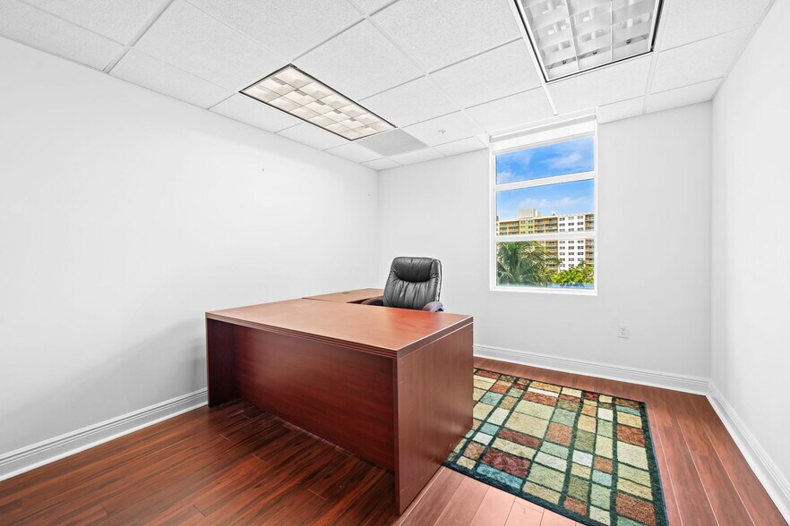 More Photos Of 3020 NE 32nd Ave, Fort Lauderdale Apartments For Sale