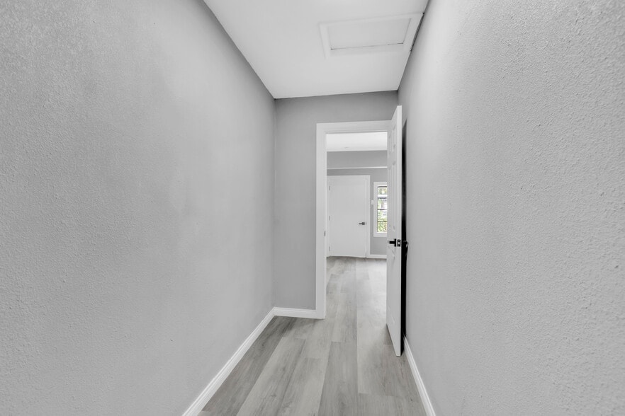 More Photos Of 1006 Lochbrae Rd, Sacramento Assisted Living For Sale