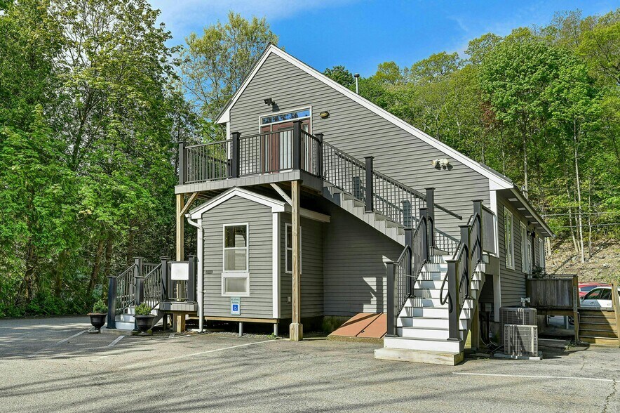 More Photos Of 74 N Main St, North Grafton Medical For Sale