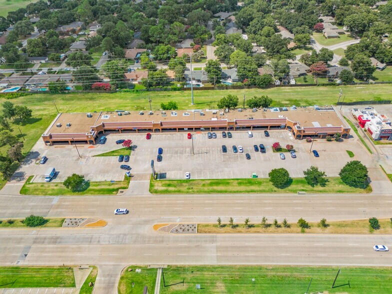 More Photos Of 2401 W Pioneer Pky, Pantego Unknown For Lease