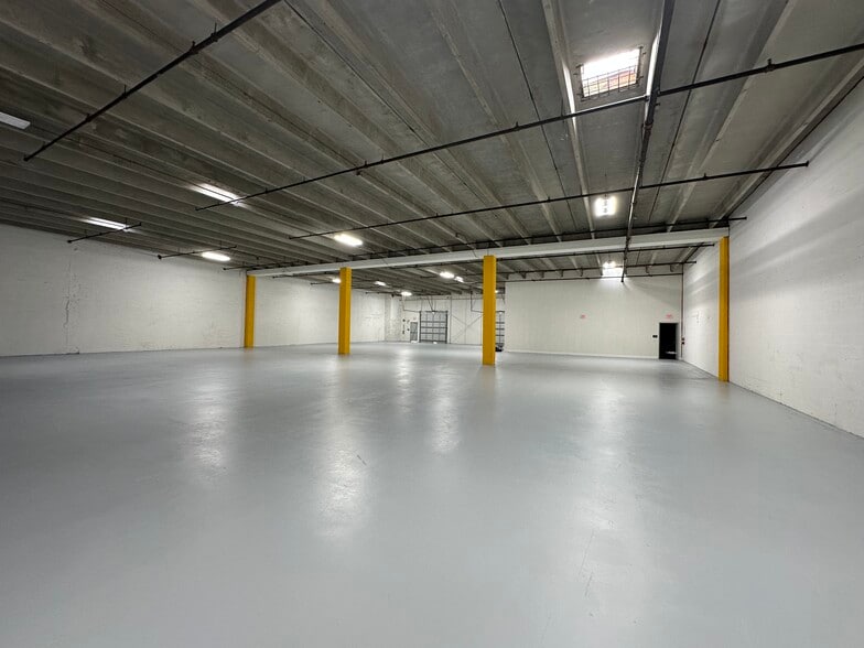 More Photos Of 7212-7282 NW 33rd St, Miami Unknown For Lease