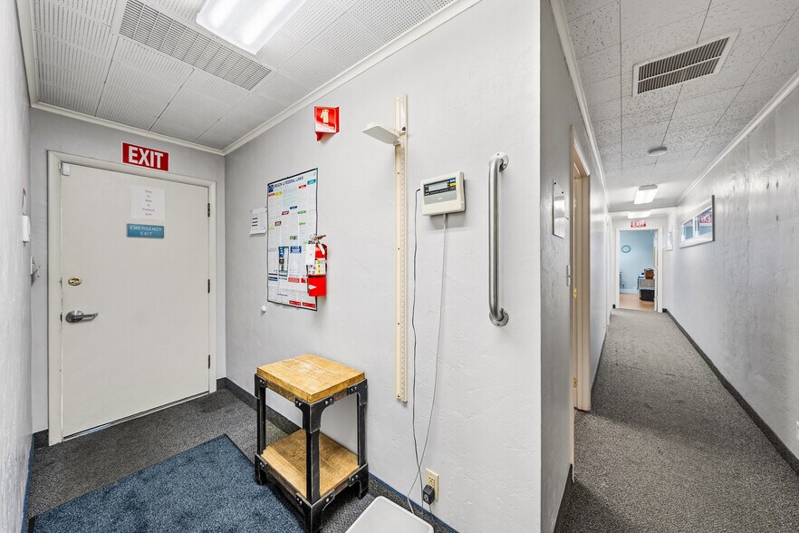 More Photos Of 21990 Highway 62, Shady Cove Healthcare For Sale